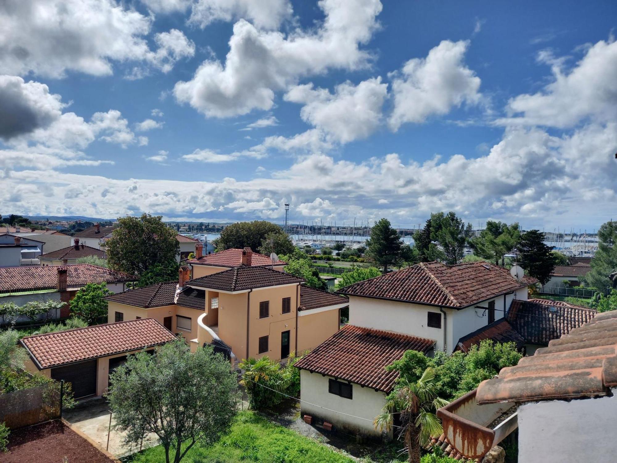 Dasen Umago Esterno foto